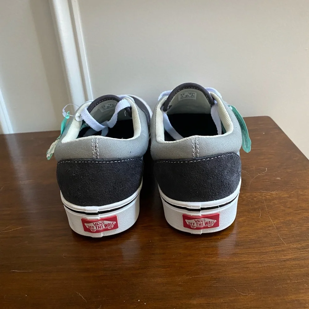 Vans Comfy Cush Sneaker - Picture 4 of 6